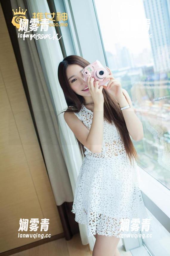 青豆客 - 雨婷goddess穿水手服，高清捕捉她的这个角度，真让人想说点啥。